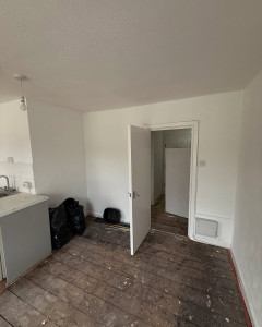 SPW Decor Domestic and commercial painting and decorating services in south west england